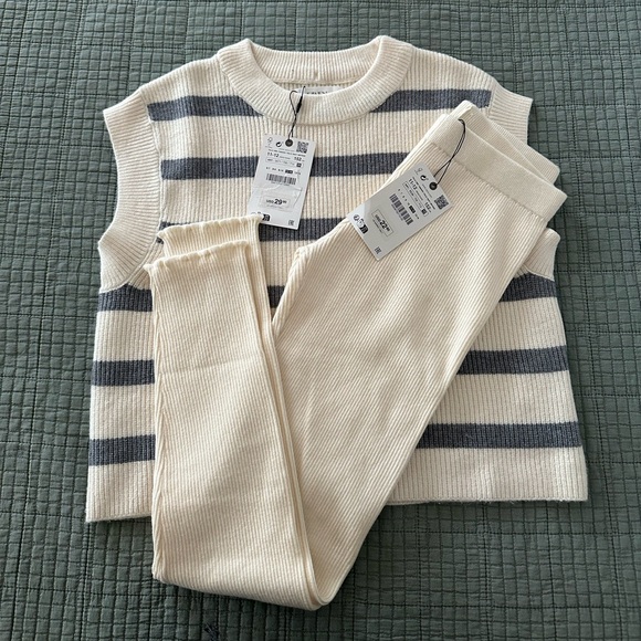 Zara knit vest and leggings - Picture 2 of 2